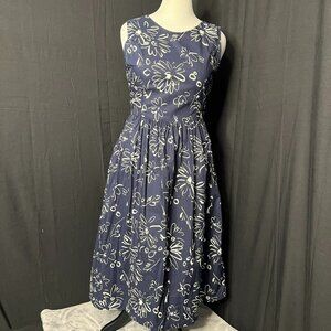 Super cute cotton dress with open back